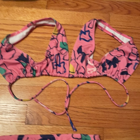 ASOS bathing suit - Picture 5 of 7